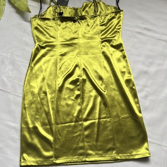 ⭐️FOREVER 21 Satin Bodycon Mini Dress⭐️ - Picture 10 of 10